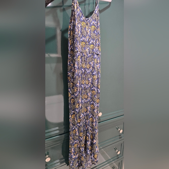 Signature by Sangria Dresses & Skirts - Floral Blue and Yellow Maxi Dress w/ Split Front, Brand: Sangria, Size Small.